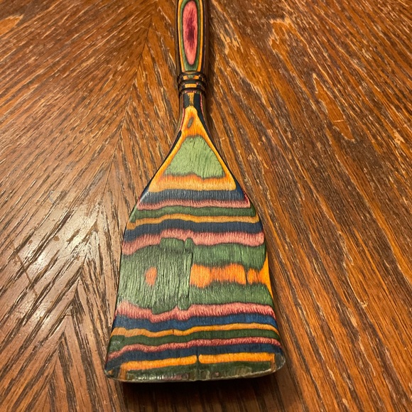 Beautiful Colorful Carved Heavy Wooden Kitchen Spatula! - Picture 3 of 16